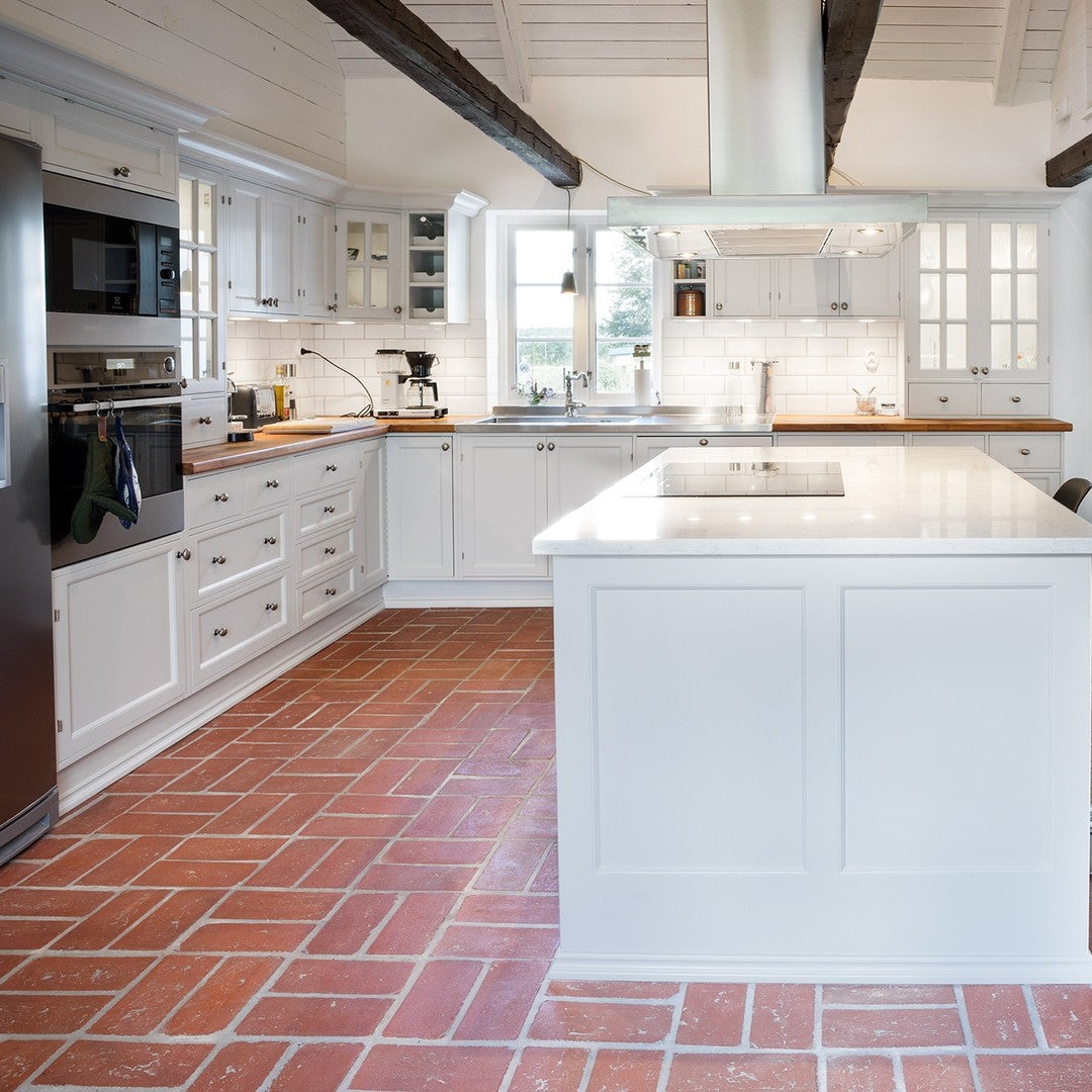 Handgefertigter Bodenziegel rot 20 mm