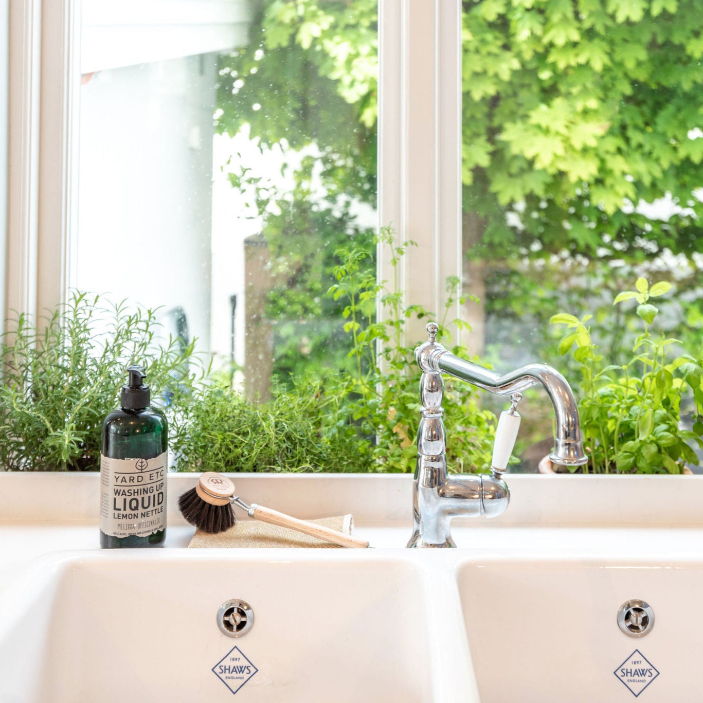 Spülbecken aus Porzellan Shaws Classic Dubbelho 800