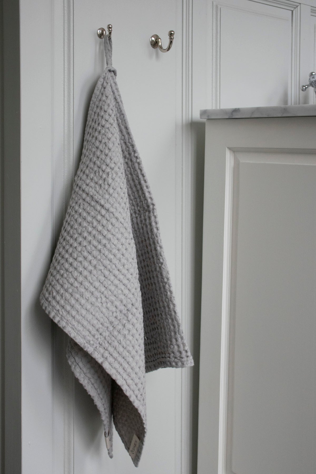 Våfflat badlakan Sandhammaren ljusgrått 100x140 cm