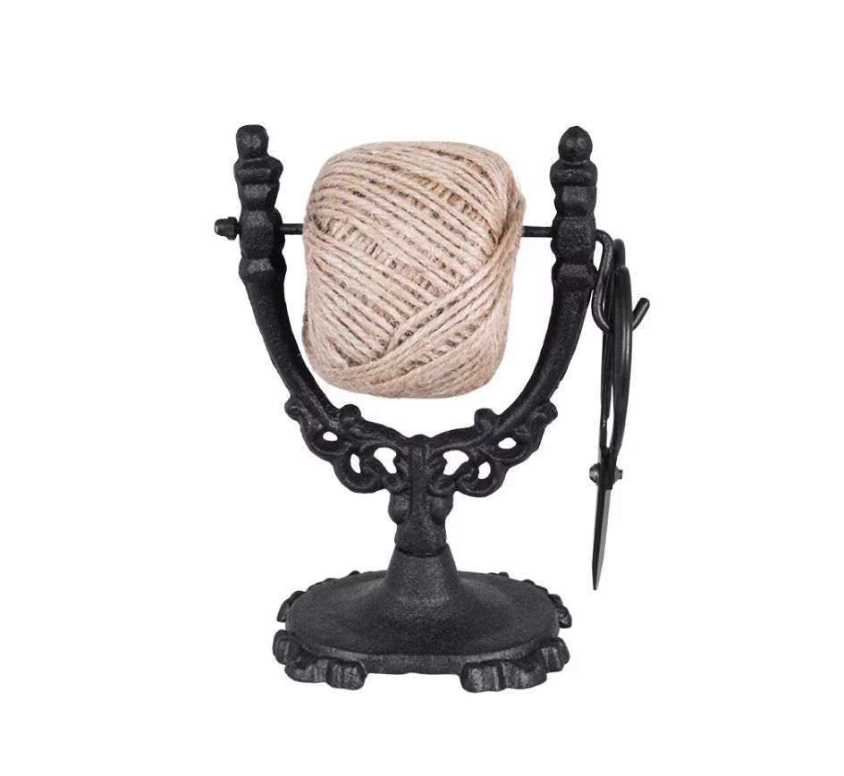 Snörhållare m. Sax Verona Järn Svart