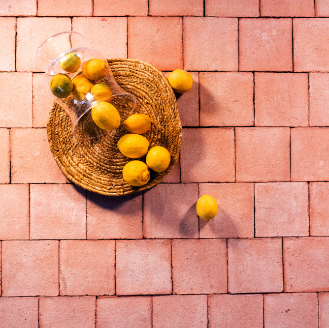 Terrakotta handgeschlagen rot 150 × 150 mm