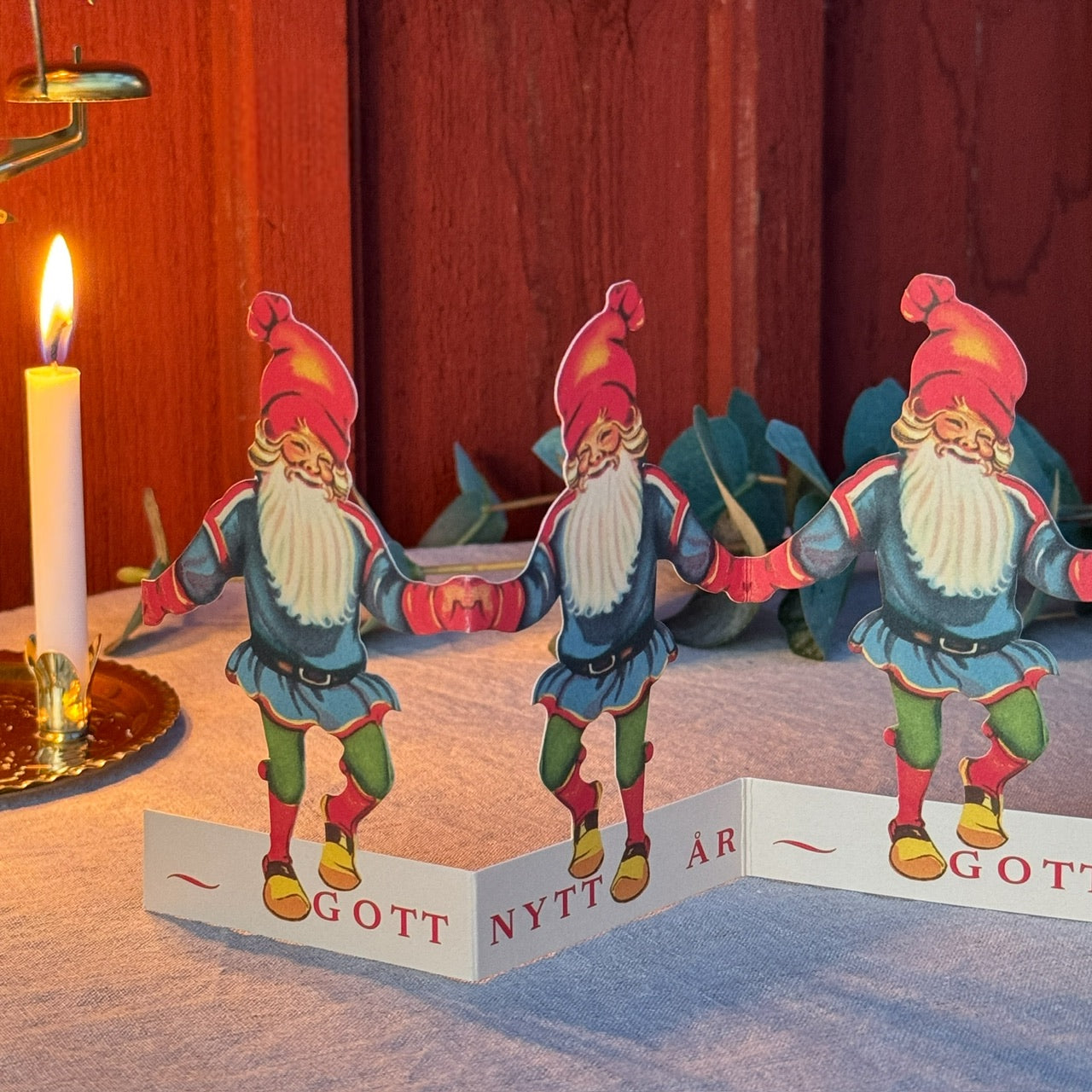 Pappersrad Tomte God Jul