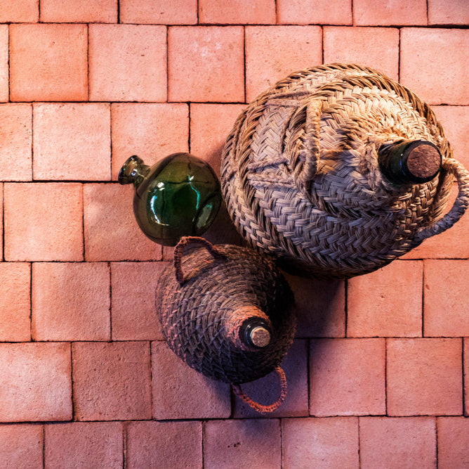 Terrakotta handgeschlagen rot 150 × 150 mm