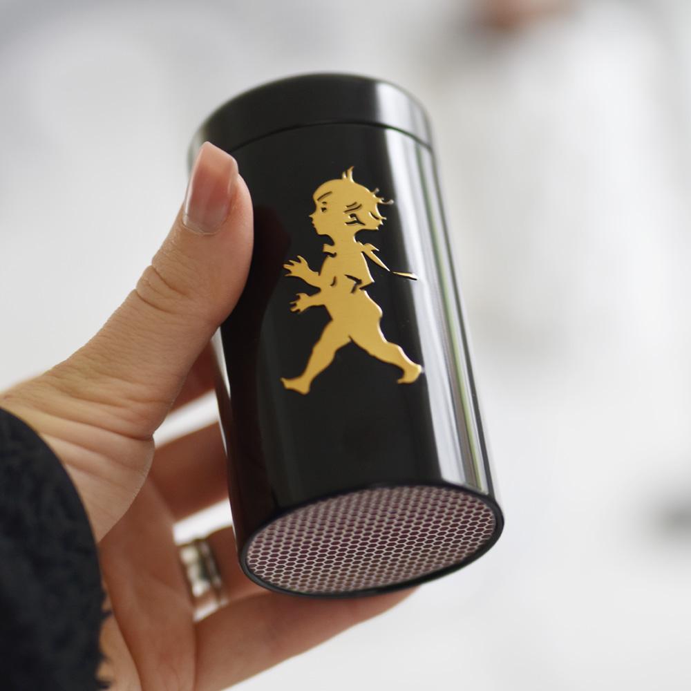 Streichholzdose Solstickan schwarz/gold