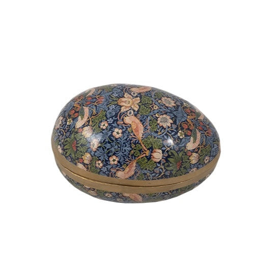 Påskägg i papper med William Morris Strawberry Thief-mönster, 15 cm.