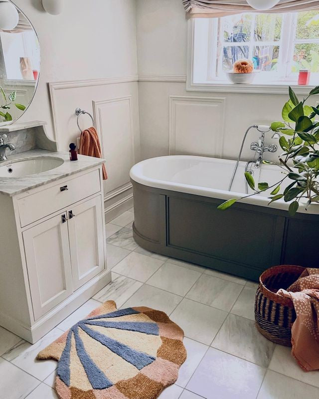 Agnes Kommode klein Antikweiß