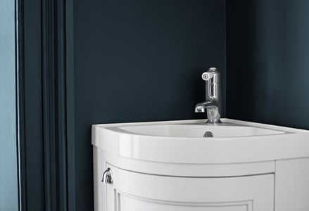 Burlington hörnkommod 43 cm med handfat