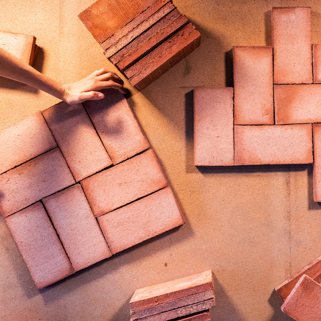 Handgefertigter Bodenziegel rot 20 mm