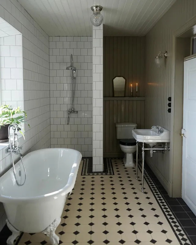 Gusseiserne Badewanne Palace 154 cm